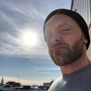 Meet your Posher, Tom